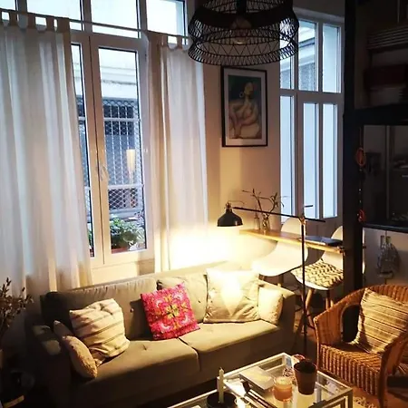 Cozy Studio Paris 11 -Eme Apartment *